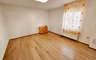 Casa 10 camere, 878 mp teren, toate utilitatile, Barabant - Poză 8