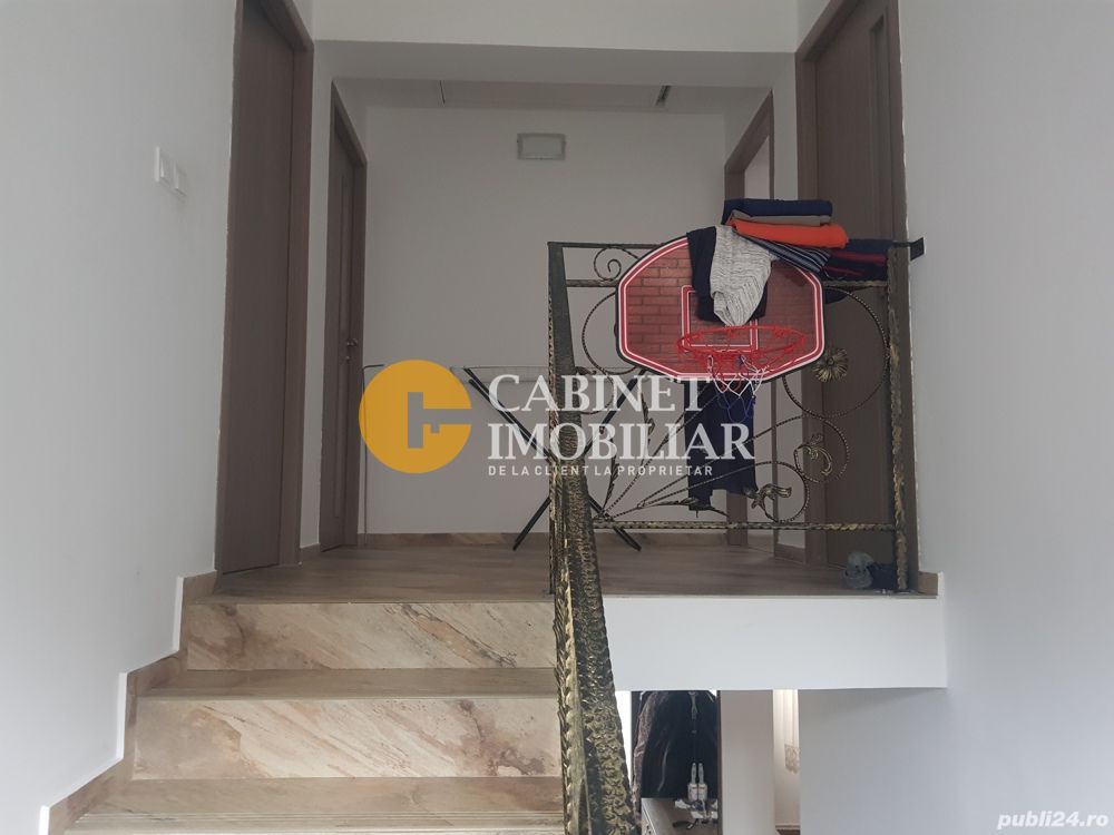 Casa 200MP UTILI 900 TEREN REDIU + Garaj + Beci  + PANOURI SOLARE - Poză 3