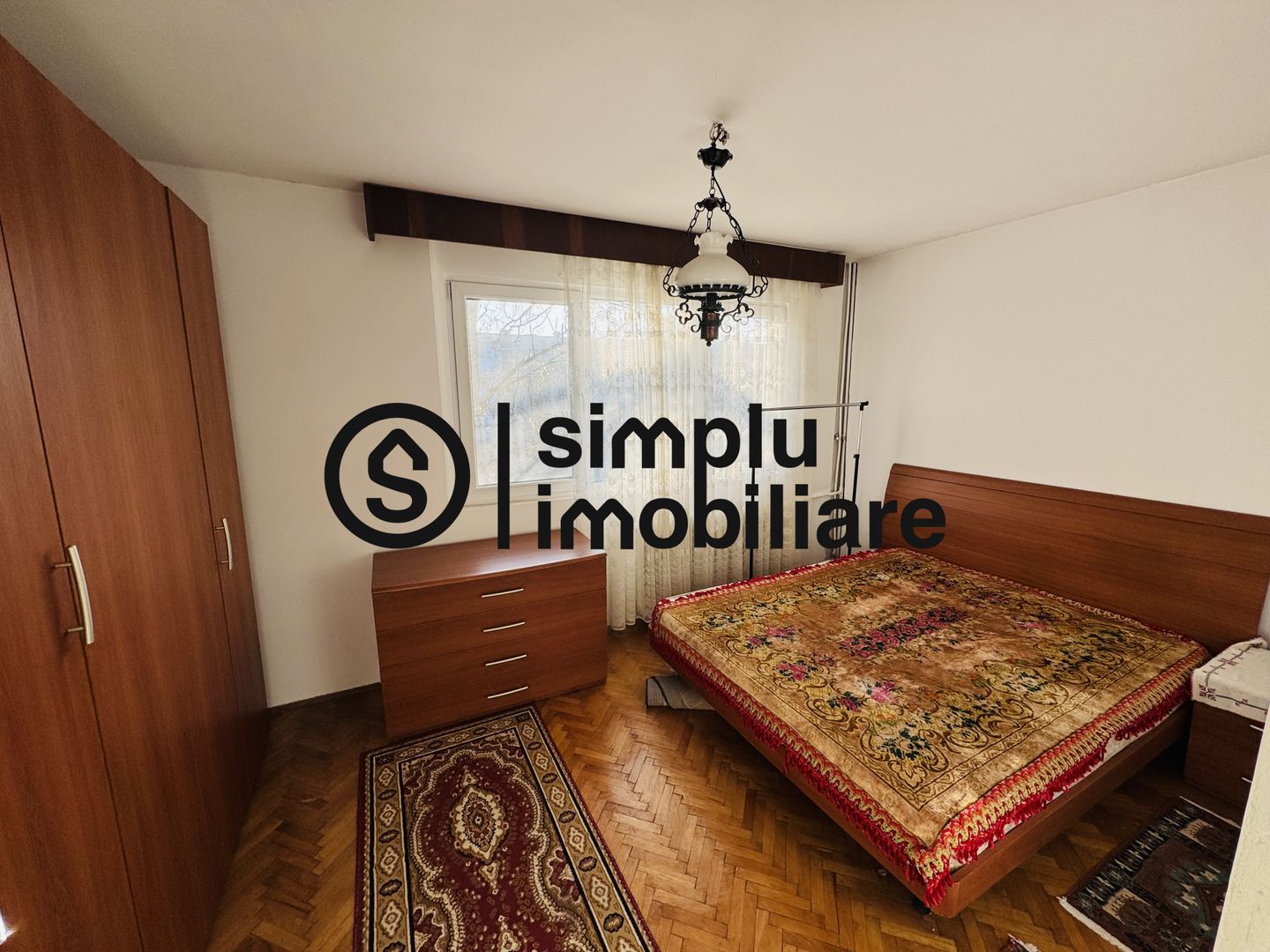 3 camere semi, etaj 3/4 - 122 000 Euro - Poză 1