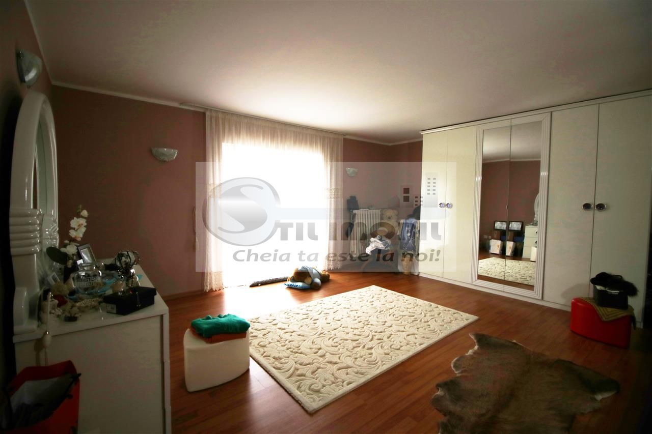 VILA INDIVIDUALA P+1+M 7200 160000 EURO NEGOCIABIL - Poză 14