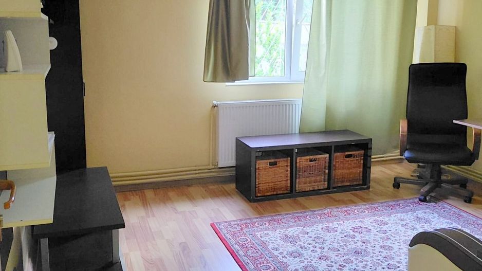 De inchiriat apartament cu o camera, parter, Mazepa 1, 260 euro - Poză 3