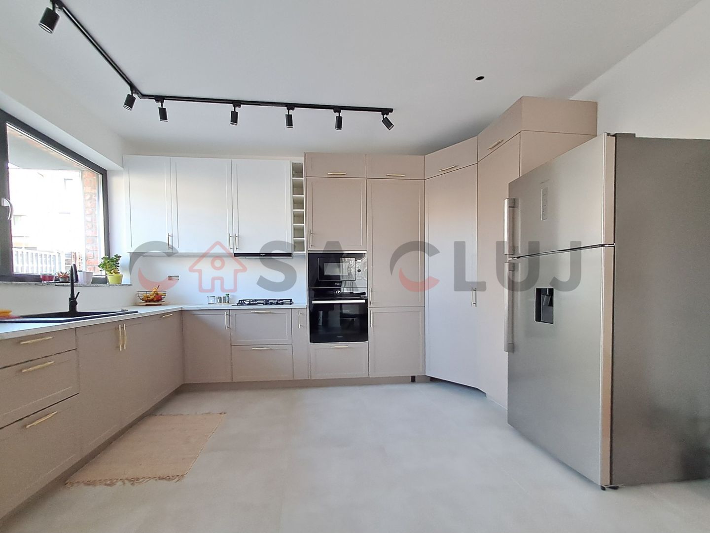 Duplex  5 camere La Cheie in Europa!! - Poză 6