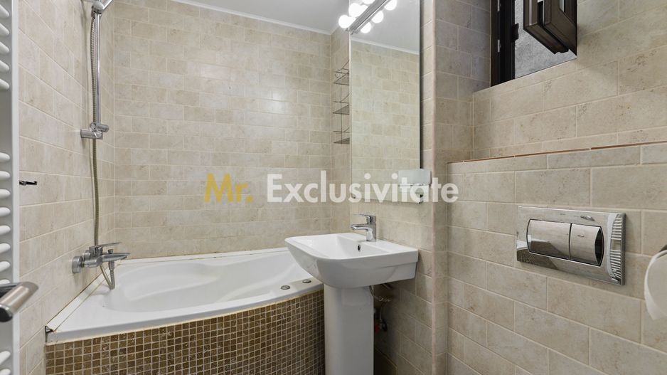 Apartament 3 camere Pitești, zonă Ultracentrala- etaj intermediar - Poză 10