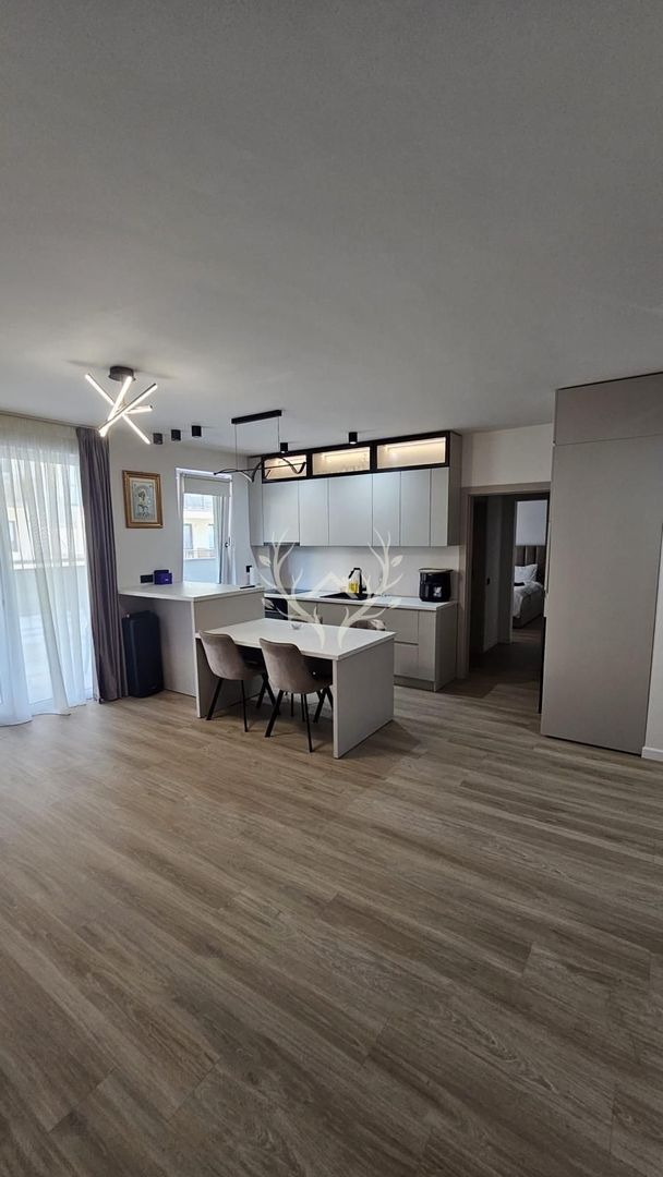 Apartament cu 3 camere si terasa de 82 mp - zona Vivo Floresti - Poză 10