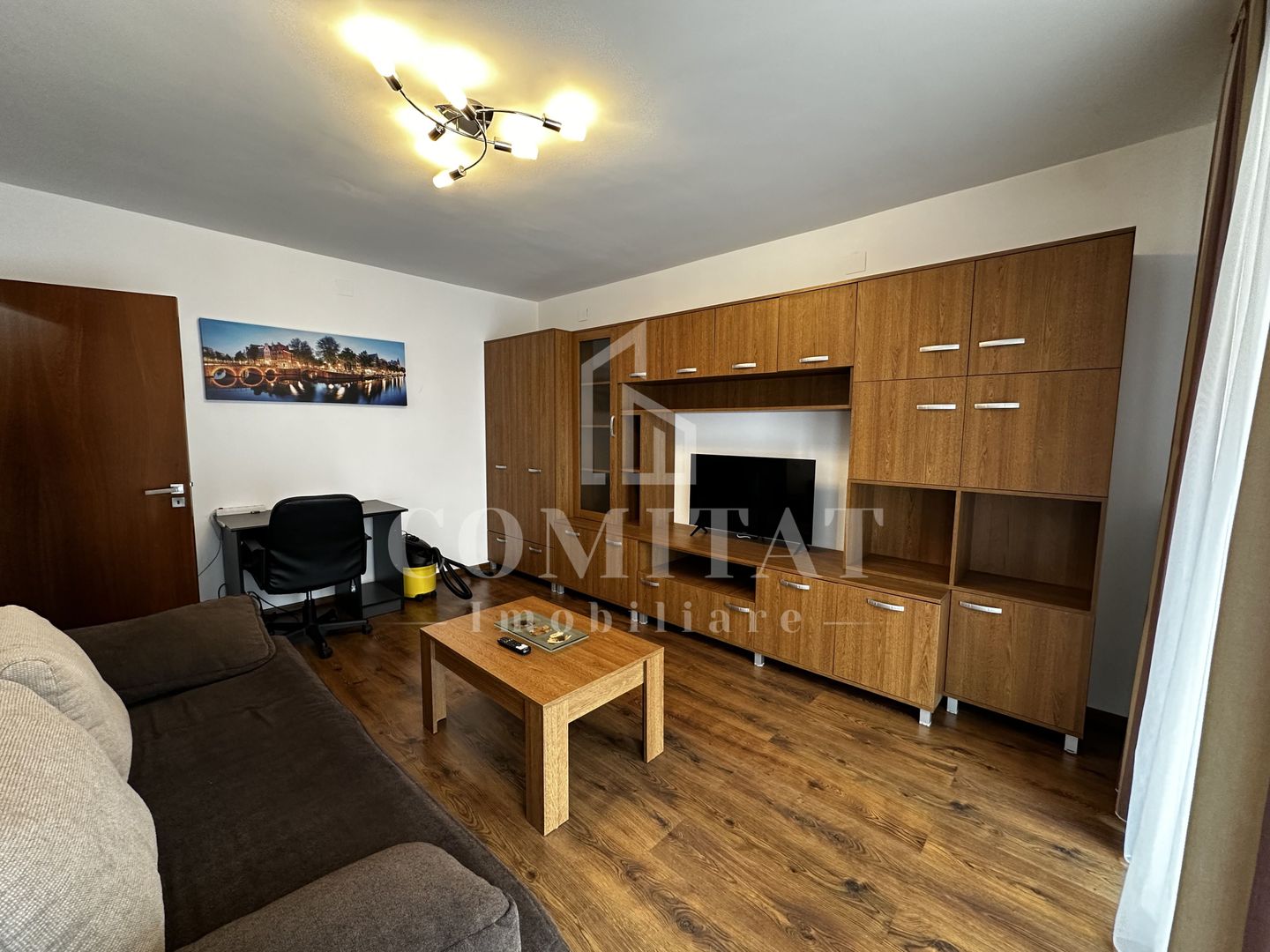 Apartament 2 camere decomandate | Etaj 1 | Zona Florilor - Poză 1