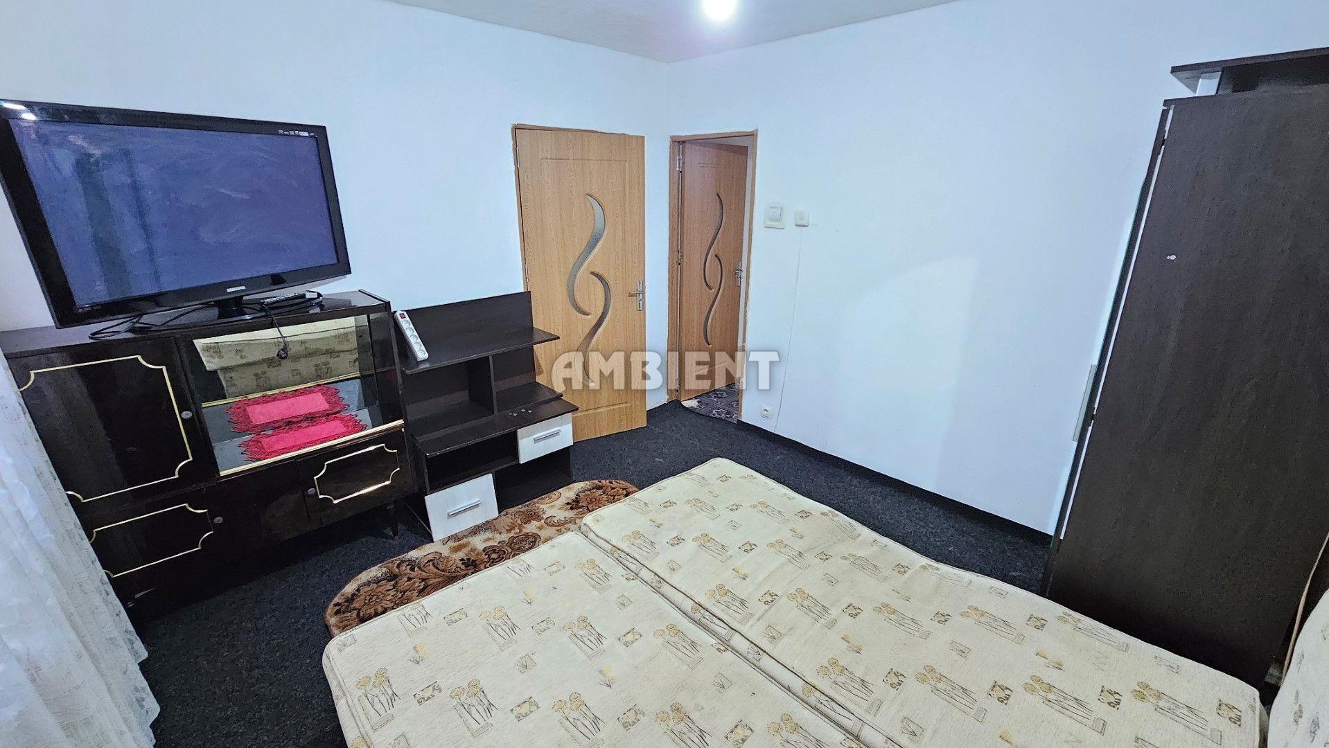 DE VANZARE - Apartament cu 2 camere, mobilat și utilat, zona DONICI; - Poză 5