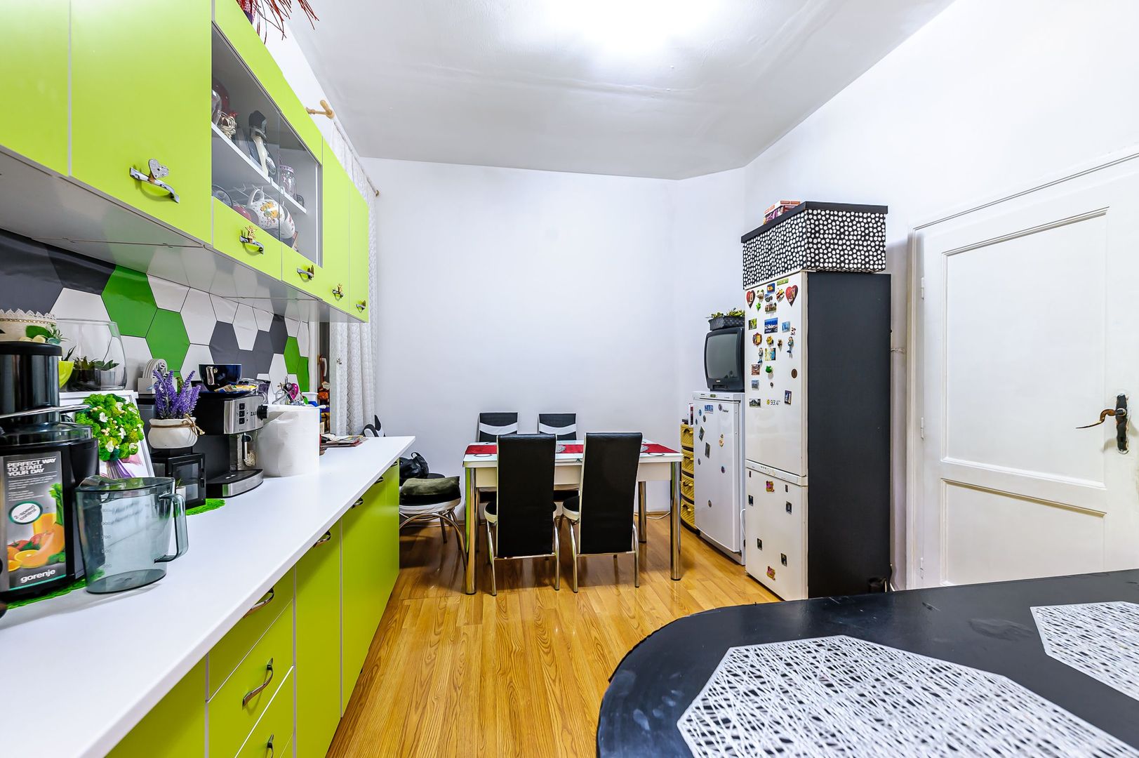 Apartament cu 2 camere, ultracentral, etajul 1 - Poză 5