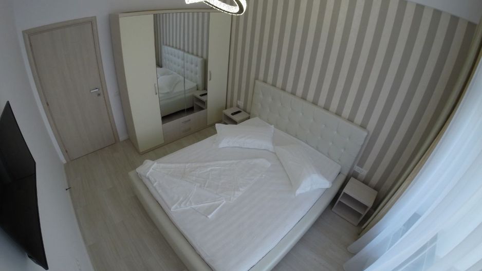 Apartament Mamaia zona de lux, Hotel Opera, White tower-str Lotus nr 9 - Poză 8