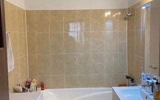 Apartament 2 camere de vânzare – zonă excelentă, aproape de metrou - Poză 10