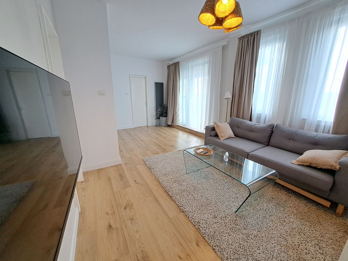 Apartament cu 2 camere + terasa priveliste minunata - parc Cismigiu - Poză 4