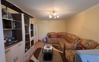 | Apartament 4 camere | 82 mp utili | Etaj 2/4 – Rădăuți, Suceava | - Poză 5