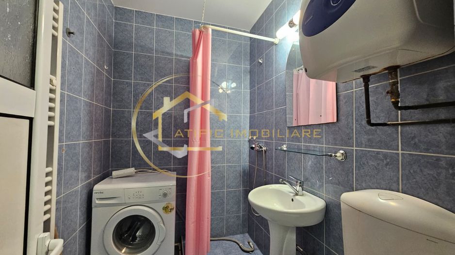 Garsoniera in Frumoasa Poitiers - Poză 6