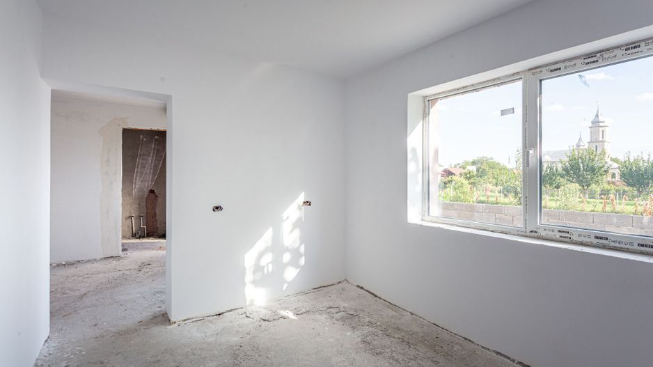 Casă nouă înșiruită, cu 5 camere, la gri, în Livada - Poză 8