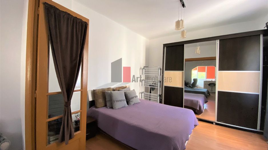 Apartament 3 camere in vila, curte comuna - Calea Mosilor - Poză 6