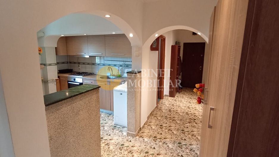 Rond Vechi Nicolina - 3 camere Decomandat ETAJ 1 - 81mp - Poză 3