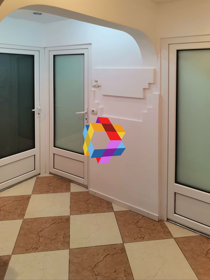 Apartament cu trei camere, zona Racadau 74 mp - parcul Trandafirilor - Poză 9