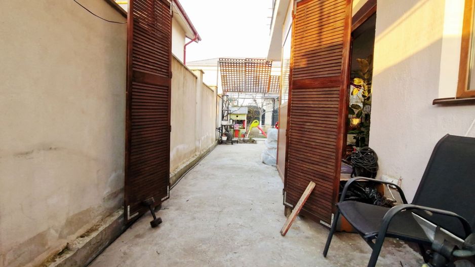 Casă individuală spațioasă | Bragadiru | Constructie 2016 - Poză 8