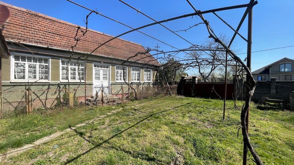 Casă tradițională la sat +teren 1.500 mp. Sat  Săbolciu-47000 euro neg - Poză 3
