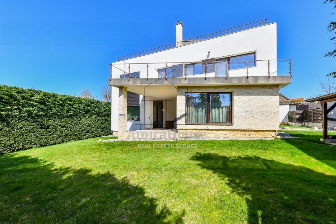 Casa individuala, 5 camere, garaj, teren 648 mp, panorama, cartierul Europa - Poză 9