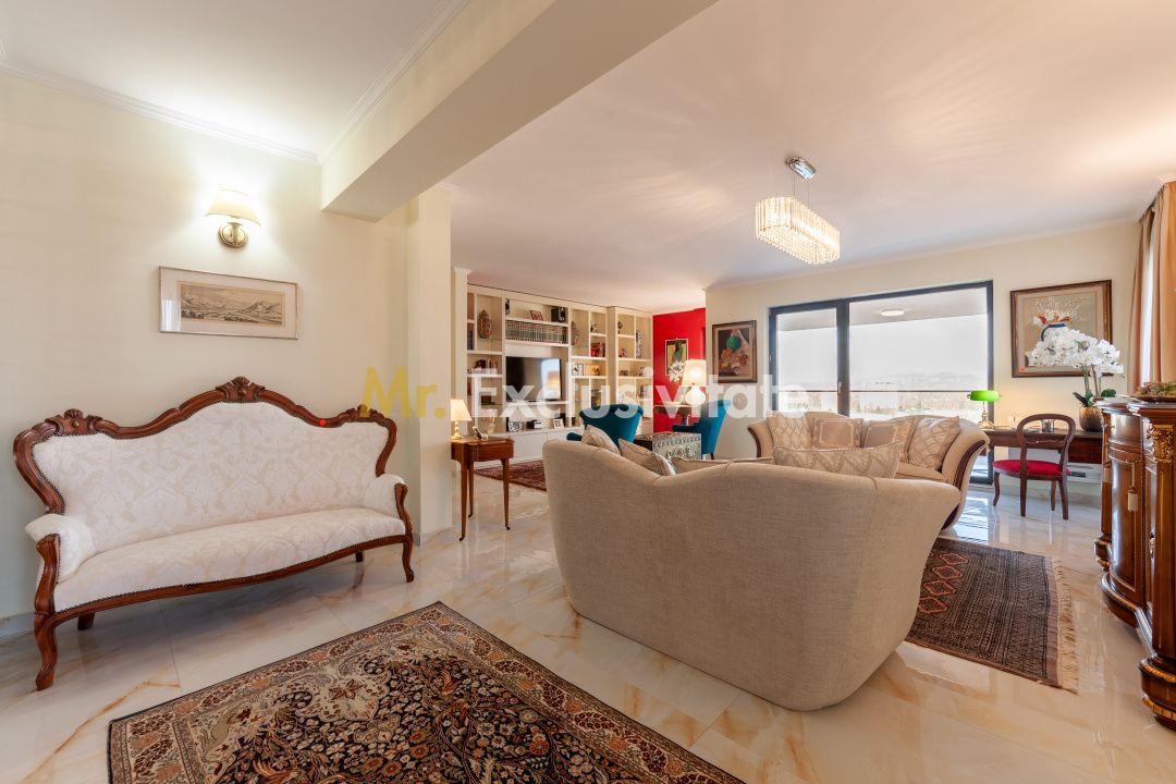 Apartament ultracentral - 3 camere, 167 mp, 2 terase, 2 locuri de parc subterane - Poză 8