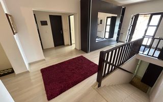 Casa tip duplex - zona Cetate - Poză 1