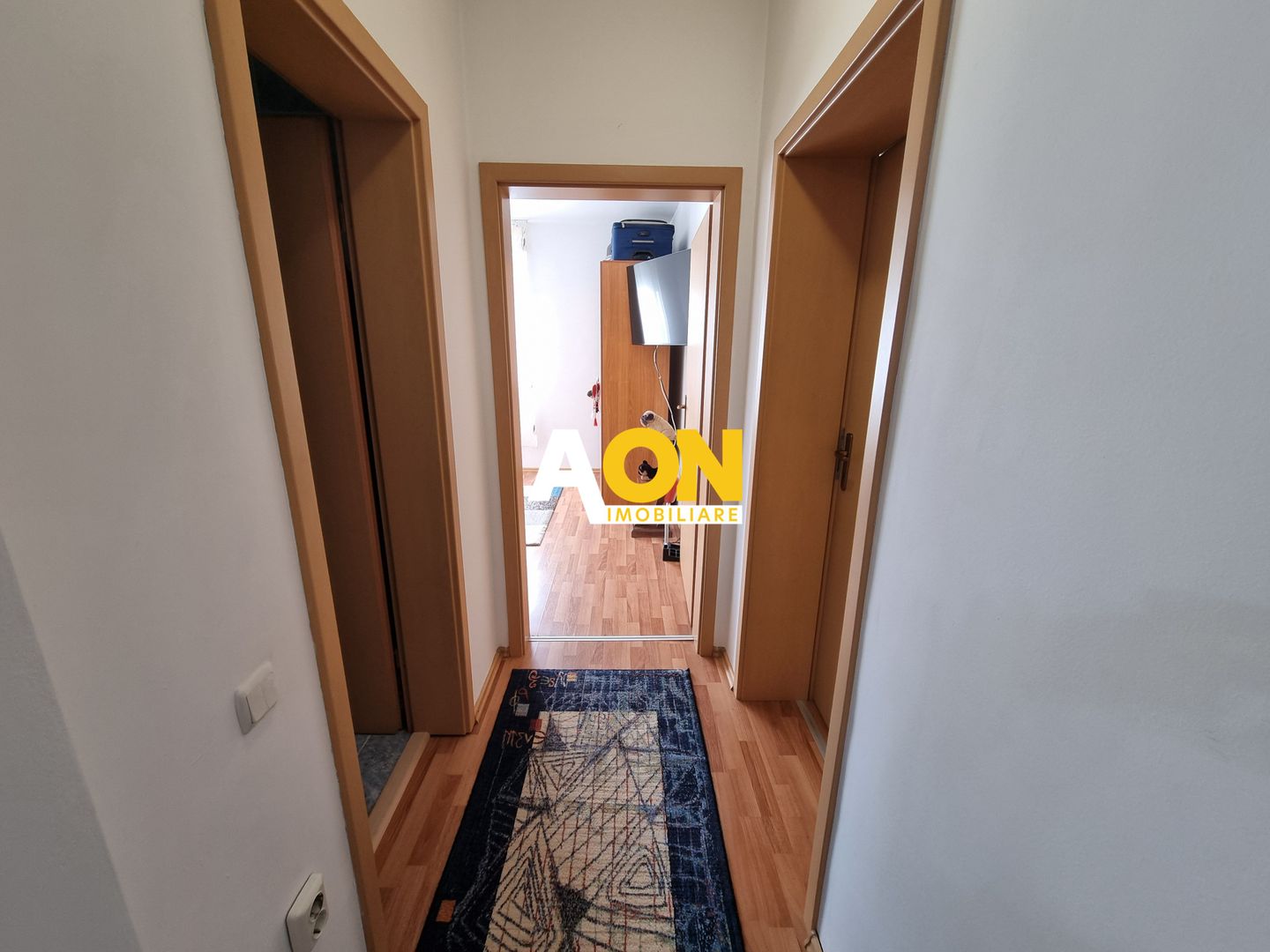 De vanzare apartament 3 camere, zona Kaufland, Cetate - Poză 8