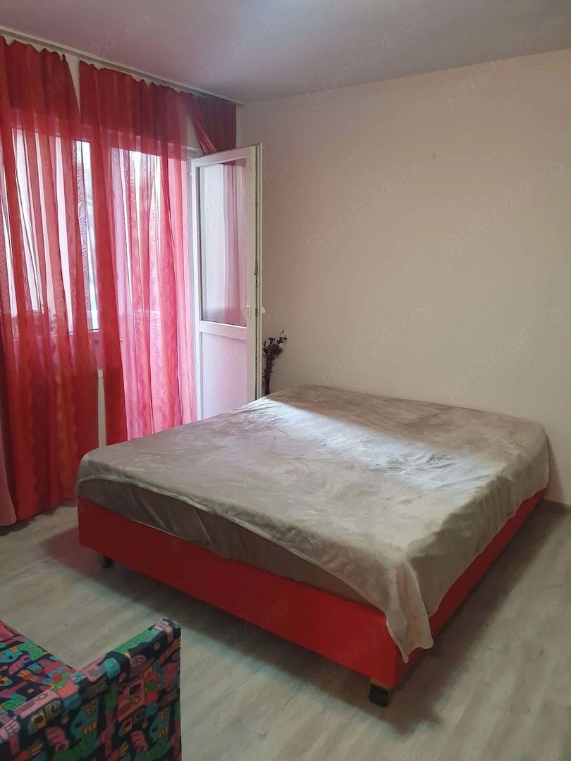 Apartament  vanzare 2 camere 78 mp, Micro 15 - Poză 4