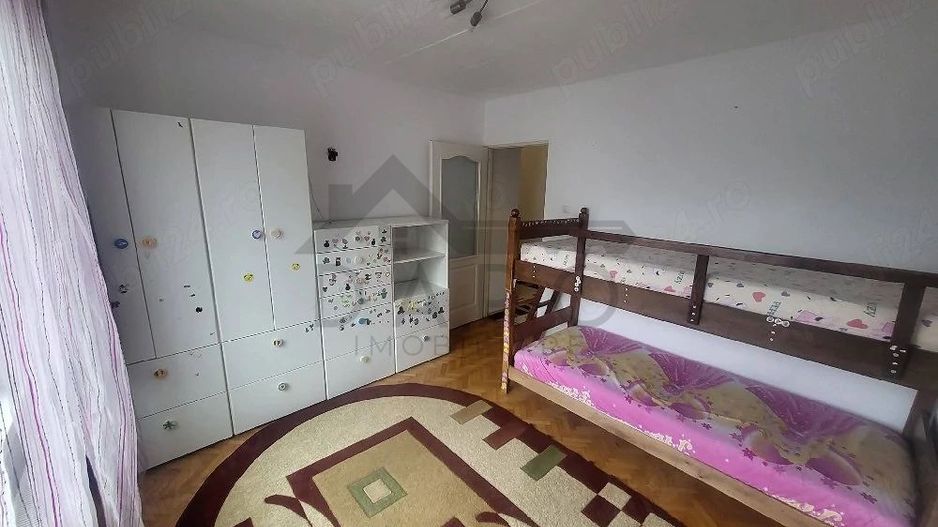 inchiriez apartament 3 camere 2 bai in Unirii Târgu Mureș - Poză 4
