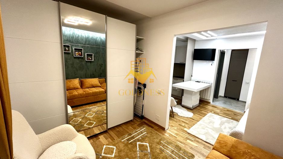 1 camera open space, Modern, Parcare, Hotel Royal, AC Gheorgheni - Poză 9