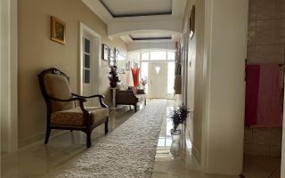 Vila lux cu piscina Sanmartin - Poză 15