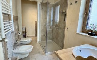 Casa 4 camere, PET FRIENDLY,  Tractorul - Poză 10