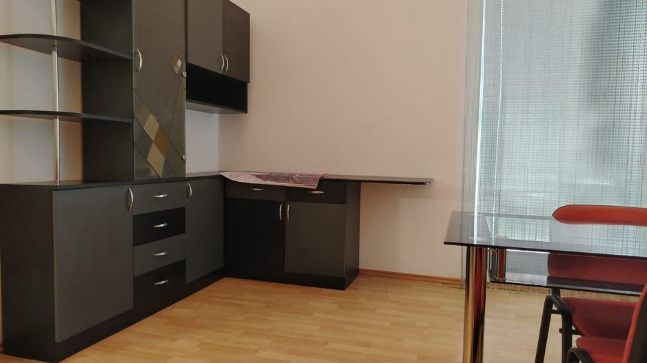 Apartament 3 camere de închiriat în vilă | 2 terase | Loc de parcare - Poză 11