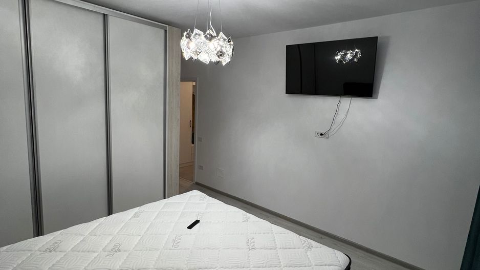 De inchiriat apartament cu 3 camere , Grand Kristal Residence sector4 - Poză 3