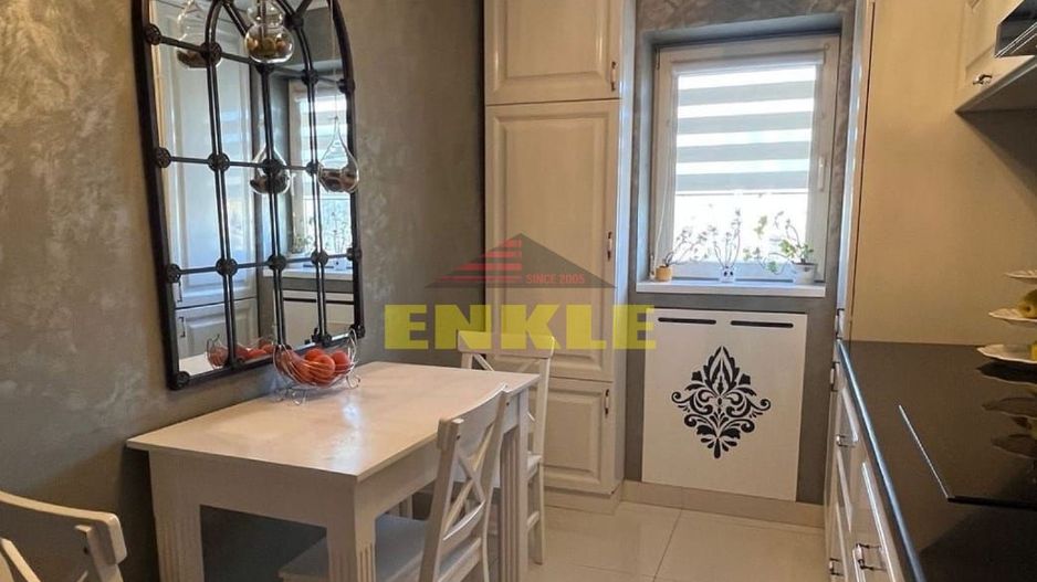 De vanzare apartament cu 5 camere, zona Mall - Poză 3