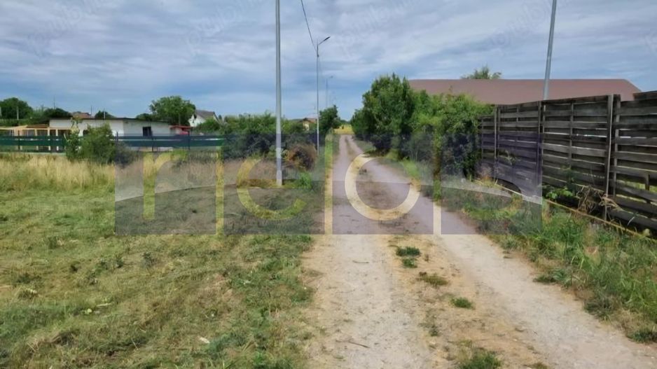 VANZARE TEREN CONSTRUCTII TANGANU CERNICA 972 MP - Poză 1