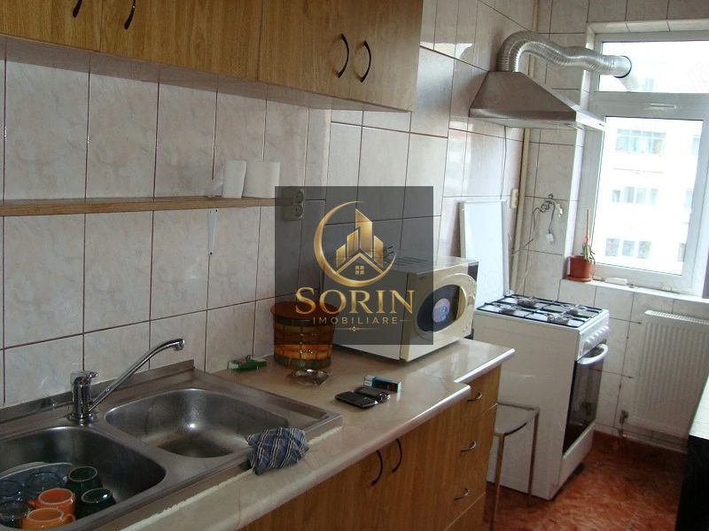 inchiriez apartament 2 camere - Poză 5