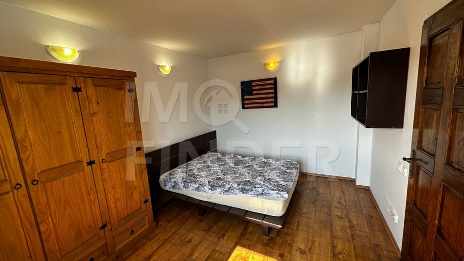 Inchiriere apartament 3 camere in Vila, Central - Poză 13