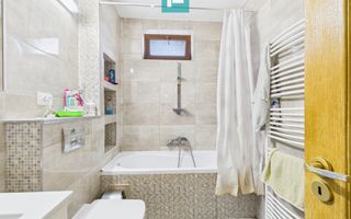 Casă cu 2 camere nou renovată cu anexă în Nădab - Poză 6