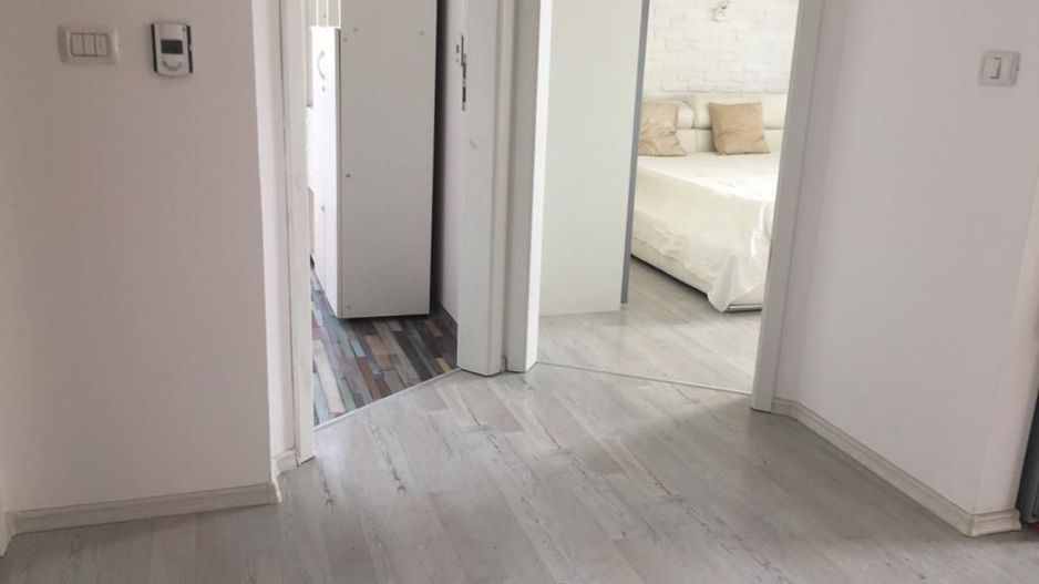 Apartament 3 camere. Design modern - mobilat si utilat. - Poză 15