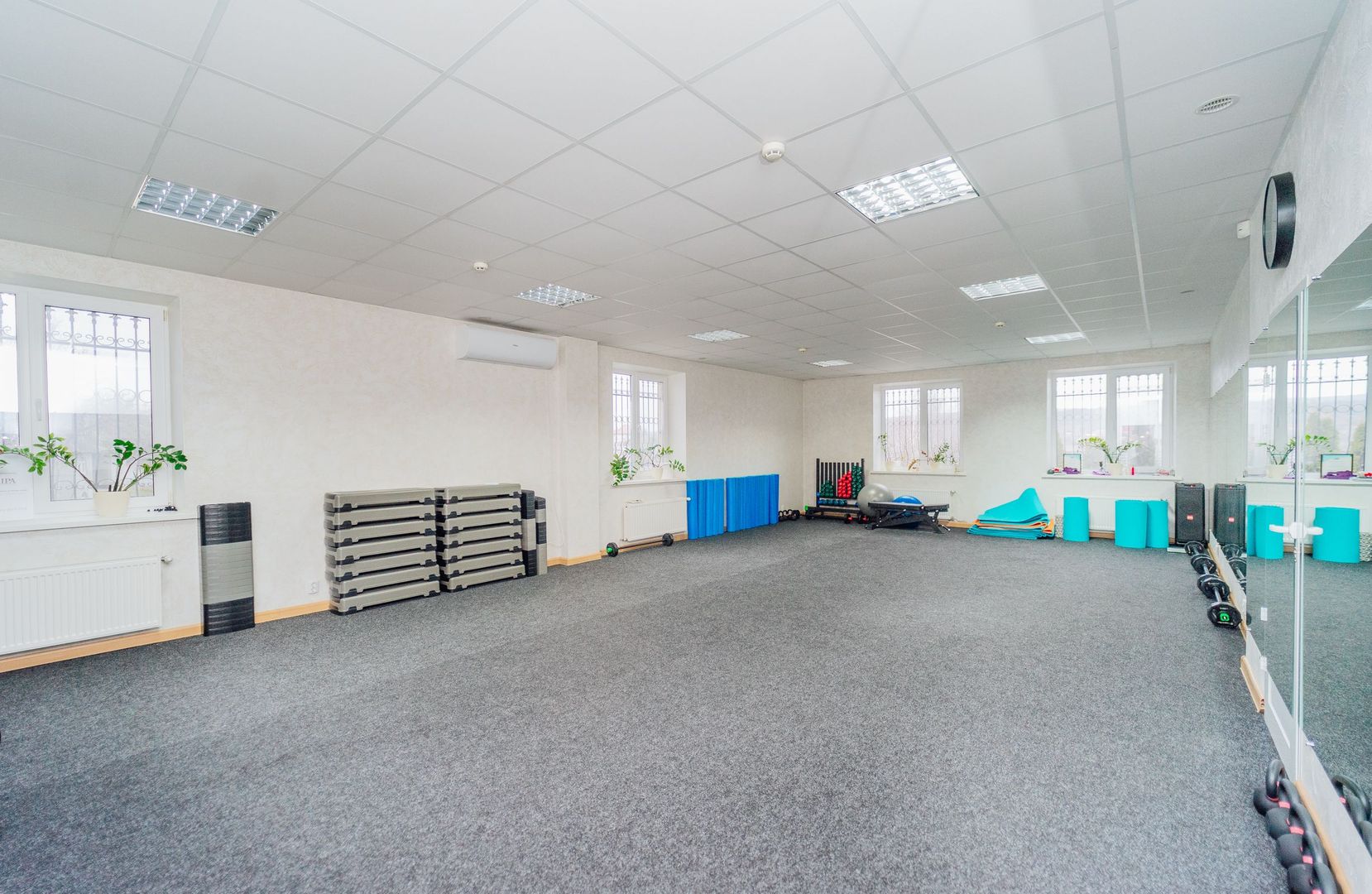 VÂNZARE I SPAȚIU COMERCIAL I STRĂȘENI SIREȚ I 293 m² - Poză 15