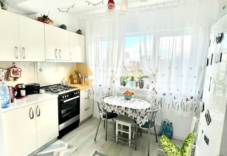 Pacurari- Mega Image Apartament 3 camere bloc 2021 - Poză 2