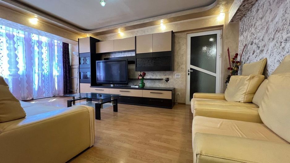 Inel II/Eliberarii - Apartament cu 3 camere situat pe strada Eliberării. - Poză 9