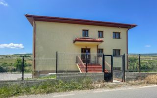Casa individuala pe 3 niveluri pretabila pentru birouri, in cartierul Iris - Poză 24