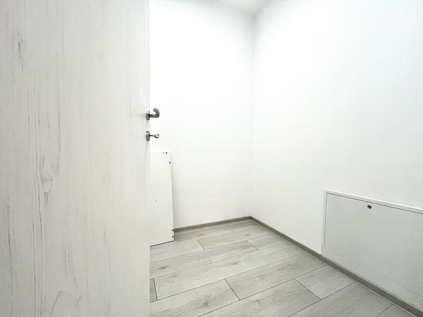 Apartament 2 camere, elegant si primitor, în zona Torontalului - XCITY - Poză 18