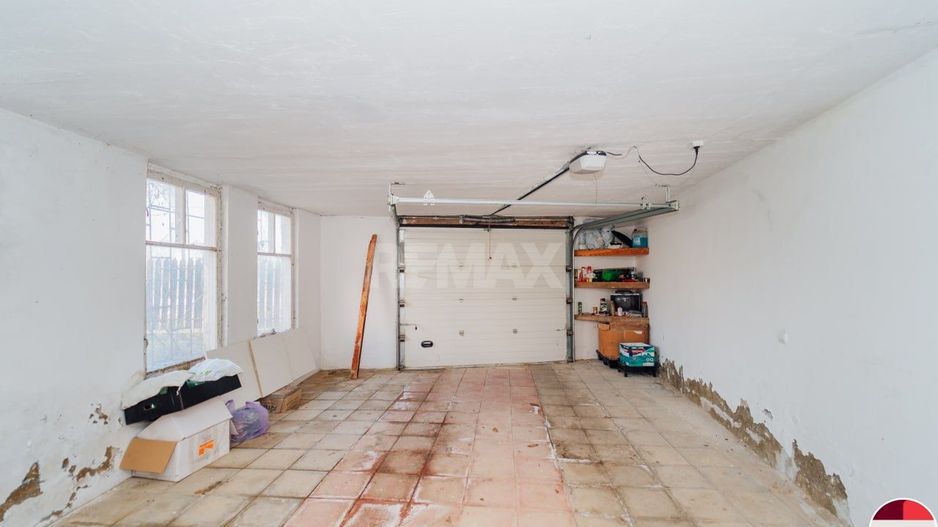 Casă de vânzare, Obileni, Hîncești ,185 m² ,16 ari, 2 garaje - Poză 24