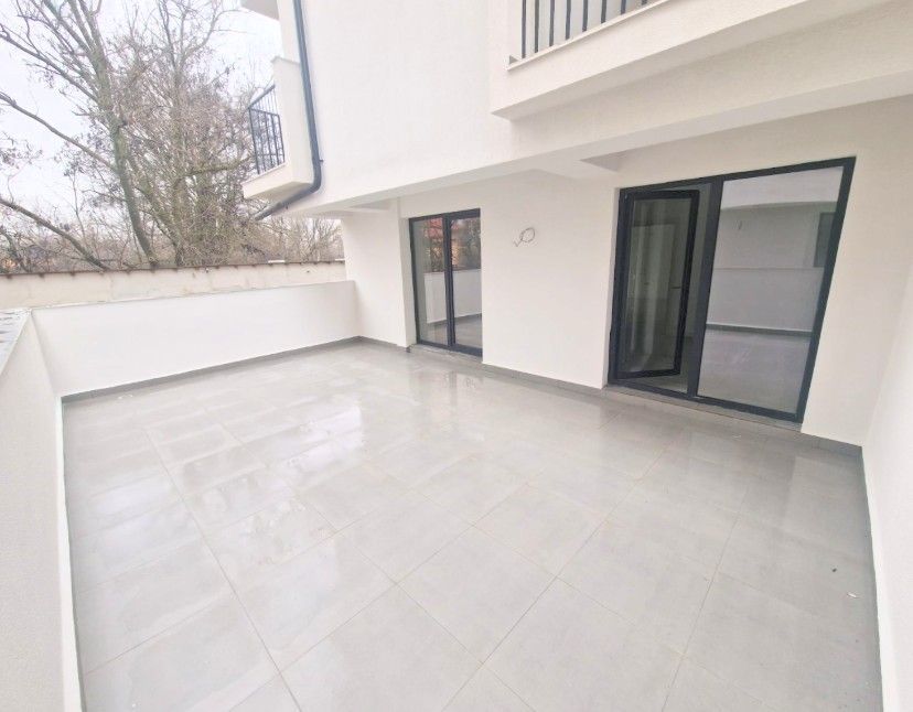 Apartament 3 camere, terasă 31 mp Otopeni central | parcare, comision 0 - Poză 1