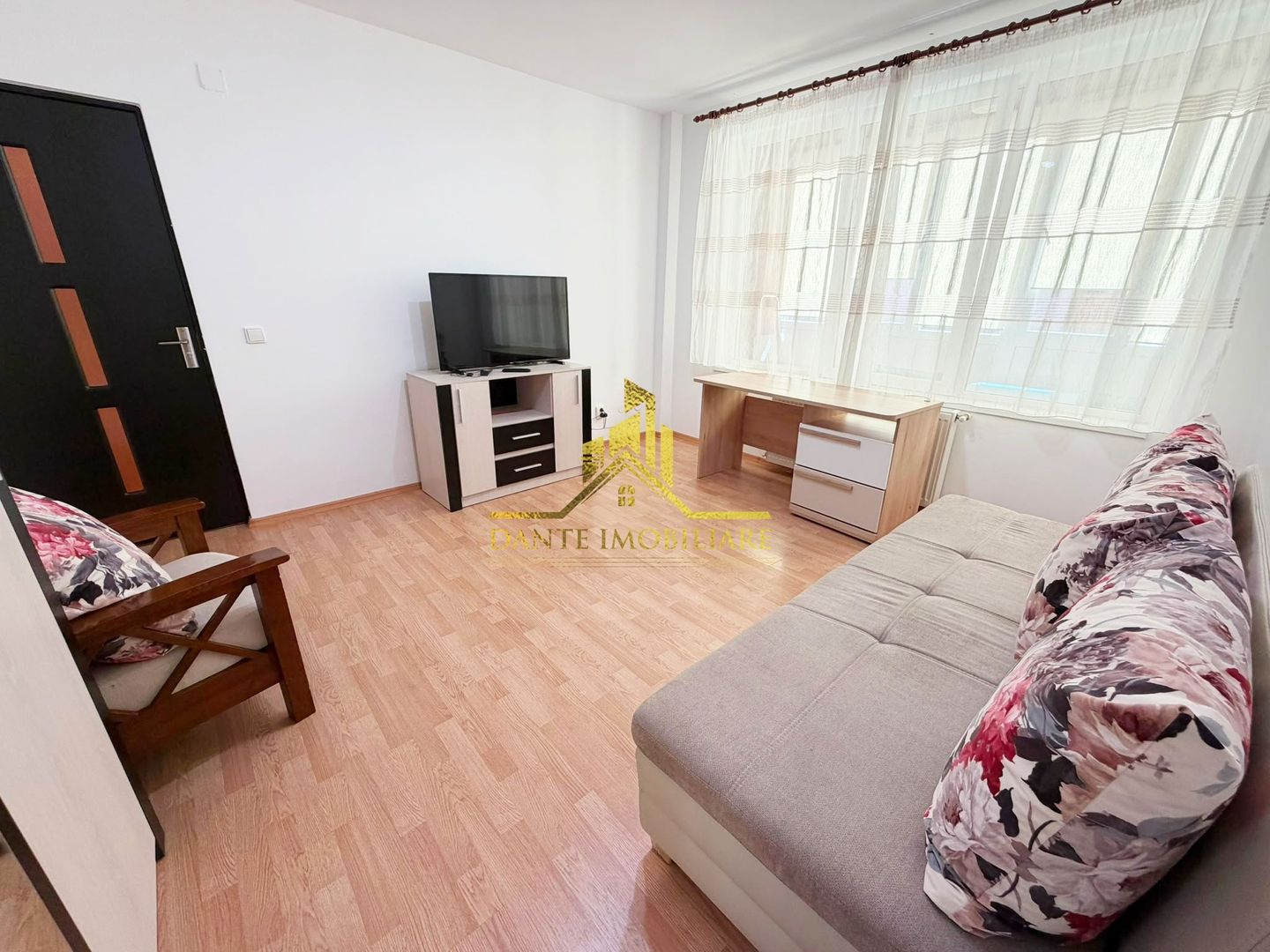 1 camera, decomandat, modern, bloc nou, balcon, Borhanci - Poză 4