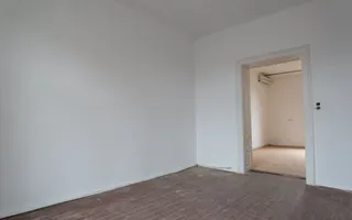De vanzare Cladire bloc Istoric Central Arad D+P+E+M curte proprie - Poză 20