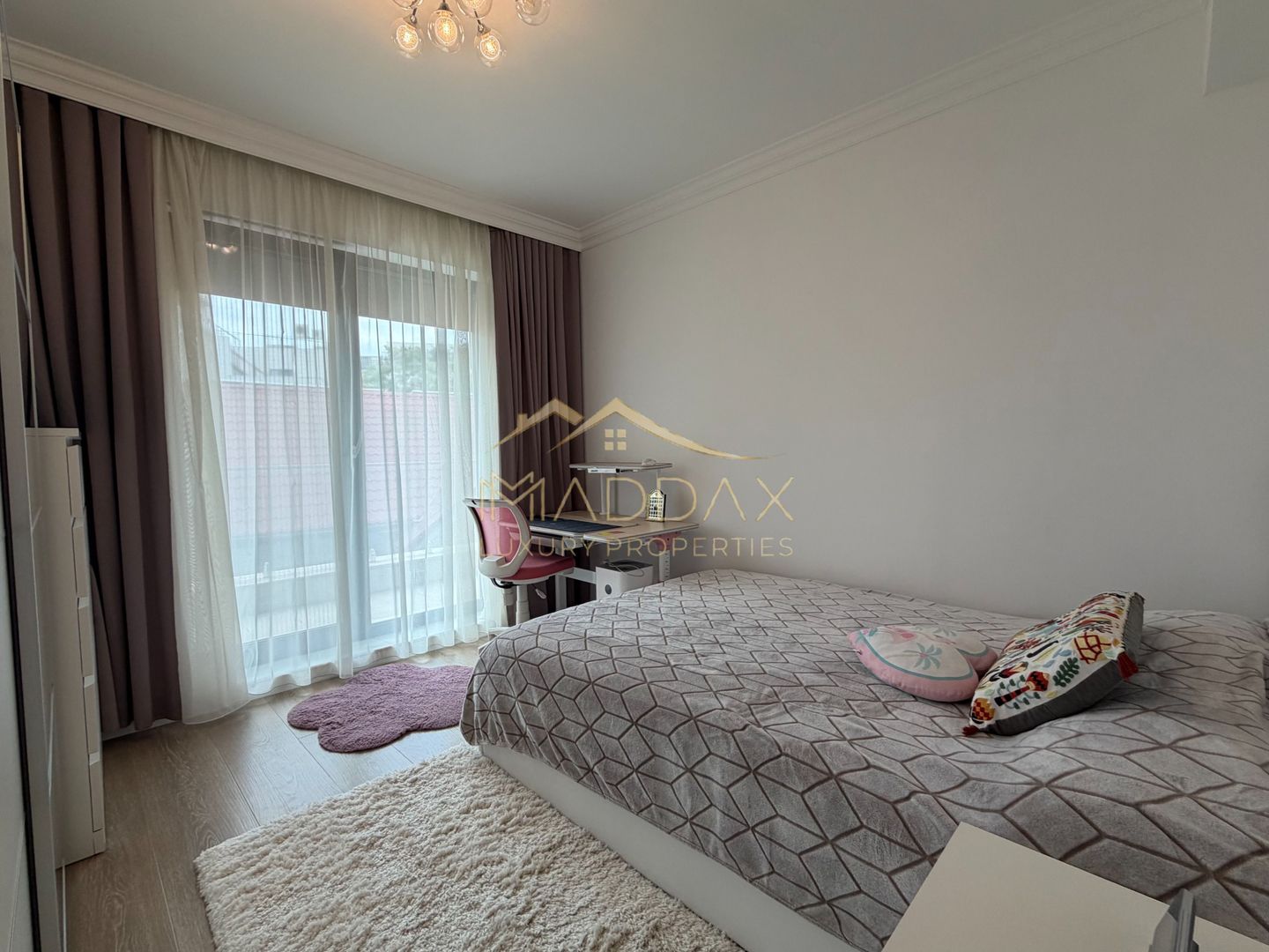 Apartament de tip Duplex 6 camere *250mp* + 2 Garaje // Herastrau - Poză 16
