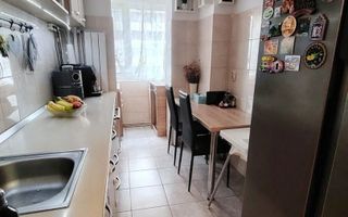 Torontalului | 3 camere | Decomandat |  Centrala proprie | Boxa in CF | Garaj - Poză 2